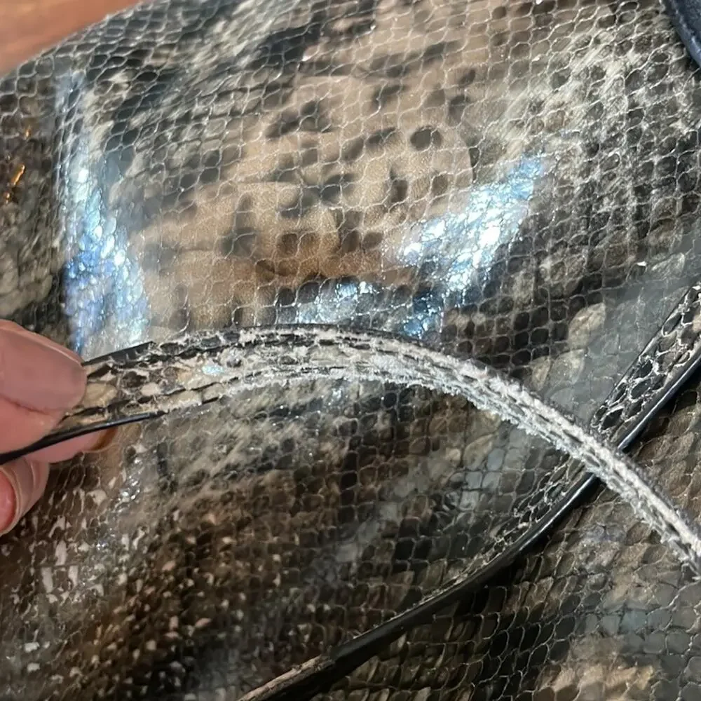 VICTORIA'S SECRET Backpack Purse in Exotic Python Snakeprint - Picture 5 of 7